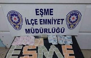 Uşak’ta kumar oynayan 4 kişi suçüstü yakalandı