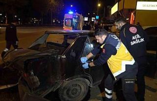 Uyumak için aracını yol kenarına çekti, gözünü...