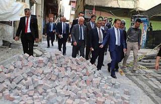 Vali Akbıyık, yeni halk pazarını denetledi