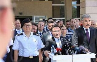 Vali Çiçek: "Gençlerimizi zehirlemek isteyen...