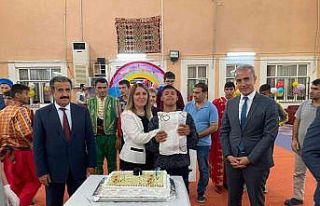 Vali eşinden özel çocukların doğum gününe kutlama