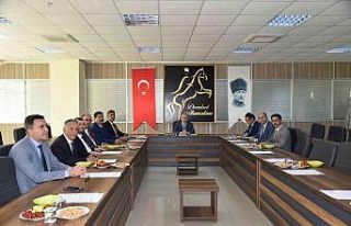 Vali Karadeniz Demirci OSB’nin ilk müteşebbis...