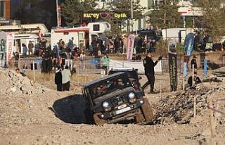 Vali Memiş, bin 700 metrelik zorlu parkurda Off-Road...