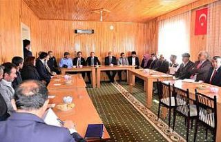 Vali Öner’den Çıldır ziyareti