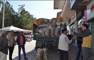 Vatandaşların kışlık patates stoku başladı