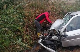 Yağışlı hava trafik kazalarını beraberinde getirdi