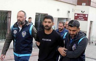 Yakalanan firari cinayet zanlısı adliyede