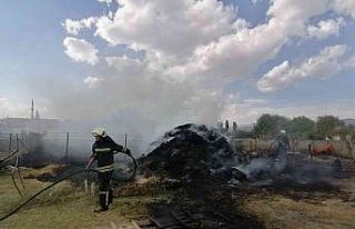 Yanan samanlar küle döndü