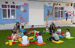 Yaşar Baydoğan Kadın ve Çocuk Atölyesinde minikler...