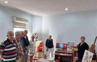 Yaşlılar Günü’nde huzurevi sakinleri yalnız...