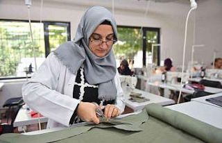 Yıldırım’da kadınlar hem öğreniyor hem üretiyor