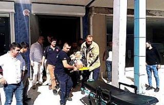 Yük asansörü düştü; 1 ağır yaralı