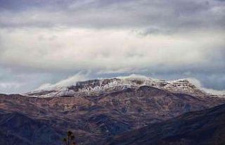Yüksek kesimlere kar yağdı, hava sıcaklığı...