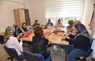 Yunusemre’de el sanatları kursu başladı