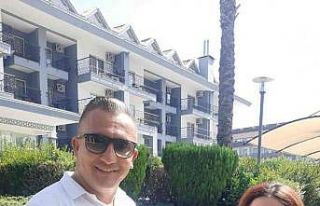 Zabıta personeli kayıp cüzdanı sahibine ulaştırdı