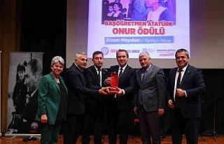 14`üncü Başöğretmen Atatürk Onur Ödülü sahibini...