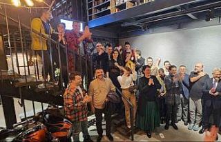 1984 oyununa büyük övgü