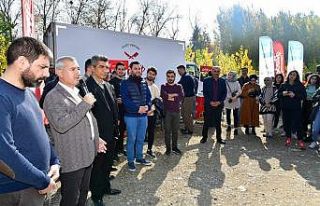 300 üniversiteli Yeşilyurt’ta