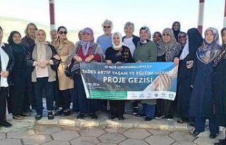 65 Yaş üstü vatandaşlar geziyor