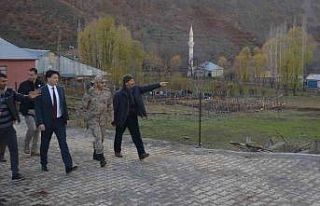 Adaklı Kaymakamı Gürses, üstyapı çalışmalarını...