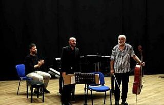 ADÜ’de piyano ve çello resitali gerçekleştirildi