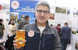 Ağrı’nın tescilli Geven Balı ve Diyadin Domatesi...