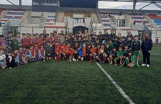 Akyazı’da futbol turnuvası düzenlendi