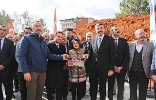 Altıntaş’ta yeni kaymakamlık hizmet binasının...