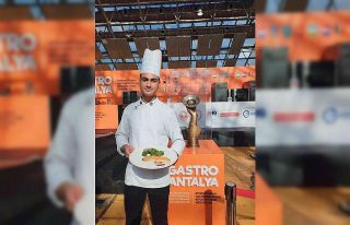 Anadolu Üniversitesi’ne bronz madalya