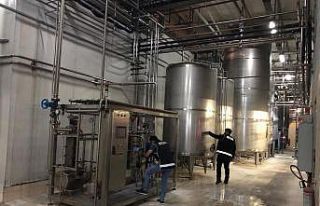 Antalya’da kaçak alkol ve elektronik sigara operasyonu:...