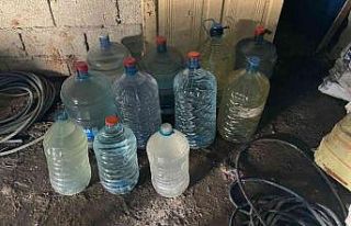 Arsuz’da 190 litre kaçak içki ele geçirildi