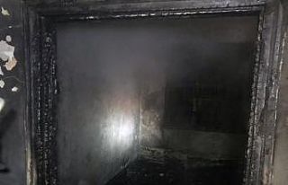 Artvin’in Arhavi ilçesinde bir evde çıkan yangında...