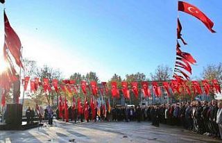Atatürk, Bayrampaşa’da törenle anıldı