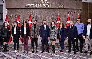 Aydınlı girişimciler, Vali Aksoy’a ürünlerini...