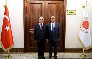 Bakan Bozdağ: "Türkiye, Filistin davasının...