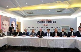 Bakan Ersoy, İzmir’de restorasyonu devam eden eski...