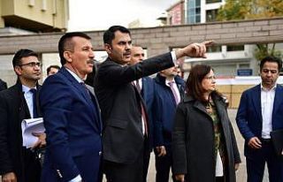 Bakan Kurum: “Başkentimizi tarihi Samanpazarı...