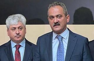 Bakan Özer: "En güvenli ortamların eğitim...