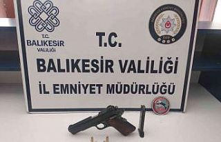 Balıkesir’de polisten 55 şahsa ’Huzur’ operasyonu