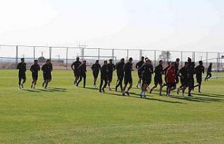 Bandırmaspor, Altay maçı öncesi hazırlıklarını...