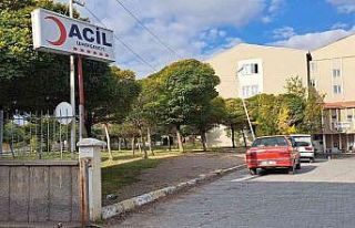 Başıboş köpeklerin ısırdığı çocuklar kuduz...