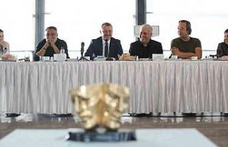 Başkan Büyükakın: "Türk tiyatro tarihine...