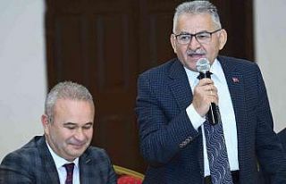 Başkan Büyükkılıç, öğretmenlere özel önem...