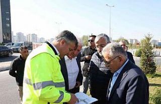 Başkan Büyükkılıç’tan raylı sistem hattı...