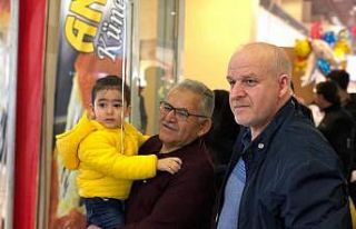 Başkan Büyükkılıç’tan Yöresel Ürünler Fuarı...