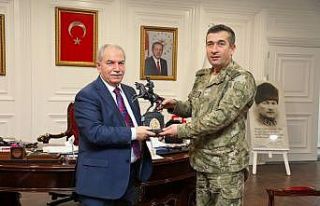 Başkan Demirtaş: “Komutanlık yerleşkesi ilçemize...