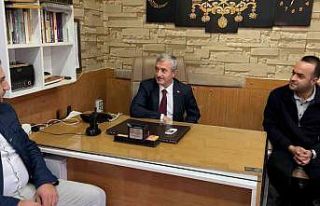 Başkan Tahmazoğlu şoförlerle bir araya geldi.