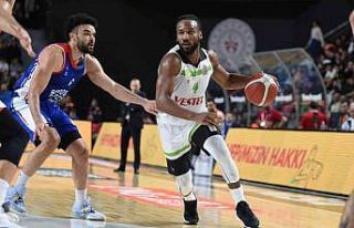 Basketbol Süper Ligi: Manisa BBSK: 74 - A. Efes:...