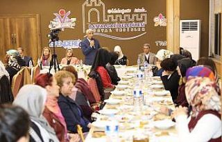 Battalgazi’de Öğretmenler Gününe özel kutlama