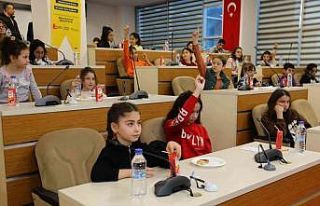 Bayraklı’nın çocukları: “Yarınları biz kuracağız”